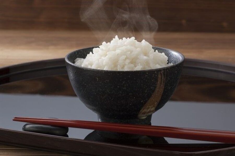 ご飯の炊き方をおさらいしよう 鍋 炊飯器を使ってご飯を美味しく炊く方法 暮らしニスタ ご飯の炊き方をおさらいしよう 鍋 炊飯器を使ってご飯を美味しく炊く方法 暮らしニスタ