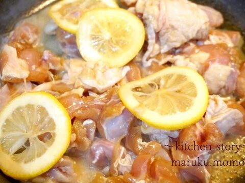 フライパン1つで作れる ハニーレモン味のチキンソテー 暮らしニスタ