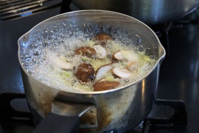 しいたけは冷凍保存でうま味アップ さまざまな冷凍方法や保存期間をご紹介 暮らしニスタ