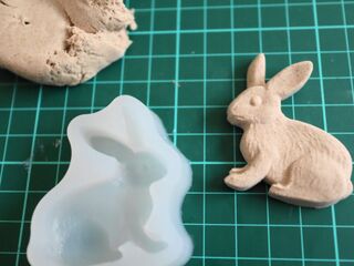 適度なリアル感 ダイソーのシリコンモールド うさぎ デイジー が可愛い 暮らしニスタ 適度なリアル感 ダイソーのシリコンモールド うさぎ デイジー が可愛い 暮らしニスタ