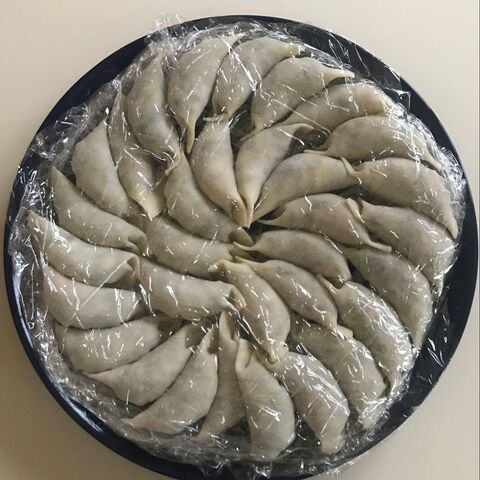 手作り餃子をきれいに焼く冷凍保存方法 暮らしニスタ