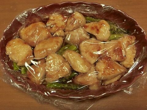 鶏胸肉とアスパラガスの青じそドレッシング漬け 暮らしニスタ