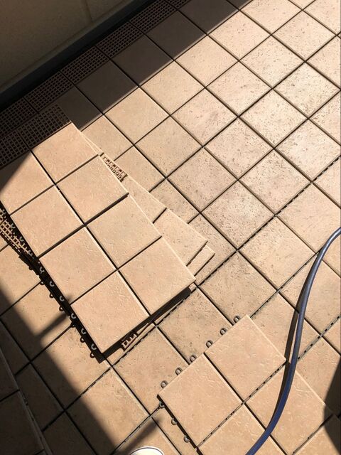 ベランダのジョイントタイルの掃除方法 暮らしニスタ ベランダのジョイントタイルの掃除方法 暮らしニスタ