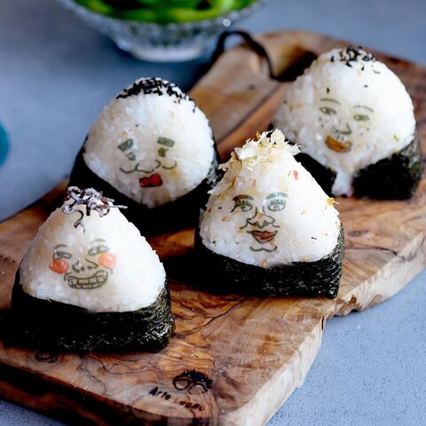 トレンド みんなの注目一人占め 貼るだけアートおにぎり おにぎり インスタ映え 暮らしニスタ トレンド みんなの注目一人占め 貼るだけアートおにぎり おにぎり インスタ映え 暮らしニスタ