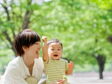 カンタンなのにお肌ぷるるん♡忙しいママ必見の時短スキンケアって？