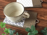 お家カフェにピッタリ❗️100均にあるもので作れる可愛いコースター