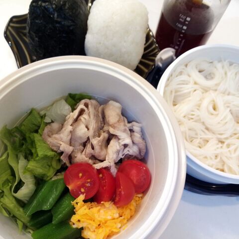 暑い日には 冷た いサラダ麺弁当 がおすすめ 暮らしニスタ 暑い日には 冷た いサラダ麺弁当 がおすすめ 暮らしニスタ