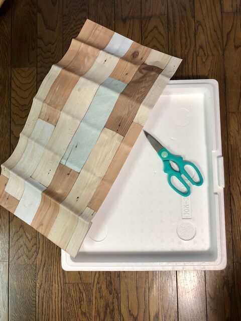 スーパーでもらえるあれ とリメイクシートで 軽くて便利な大きな額 暮らしニスタ