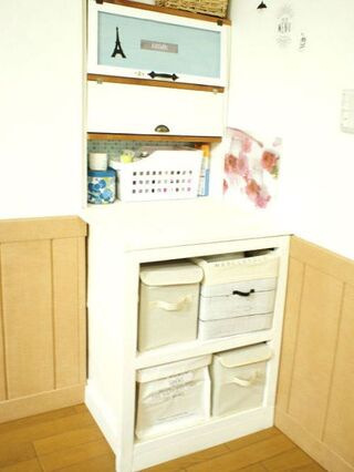 ダイソーで解決 リビングの散らかる原因 脱ぎ捨てにジョイントできる収納box 暮らしニスタ ダイソーで解決 リビングの散らかる原因 脱ぎ捨てにジョイントできる収納box 暮らしニスタ