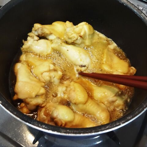 我が家の鉄板料理 手羽のポン酢煮込み 暮らしニスタ