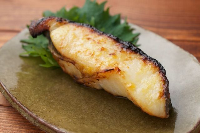 フライパンで焼き魚をおいしく作るコツは 人気レシピ４選もご紹介 暮らしニスタ