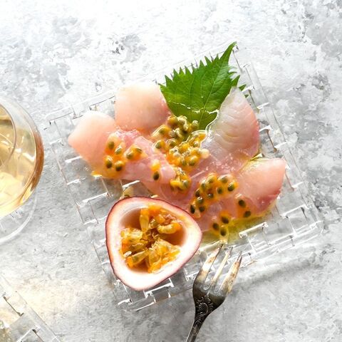 果物のおかず 魚のおつまみ 2種の冷製タパス きびなごと金目鯛のお洒落前菜 暮らしニスタ 果物のおかず 魚のおつまみ 2種の冷製タパス きびなごと金目鯛のお洒落前菜 暮らしニスタ