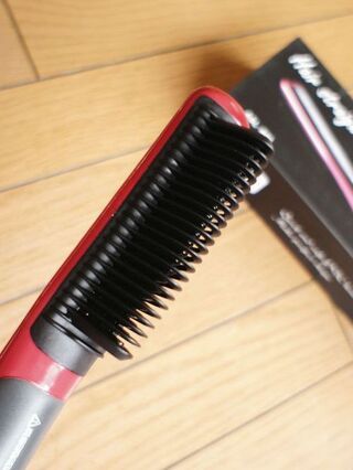 子供にも安心 熱くならないヘアアイロン 2wayブラシ型ヘアアイロン 暮らしニスタ 子供にも安心 熱くならないヘアアイロン 2wayブラシ型ヘアアイロン 暮らしニスタ