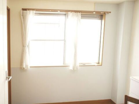 正解だった壁紙 四女の部屋 階段に余った壁紙を使いきり 暮らしニスタ 正解だった壁紙 四女の部屋 階段に余った壁紙を使いきり 暮らしニスタ