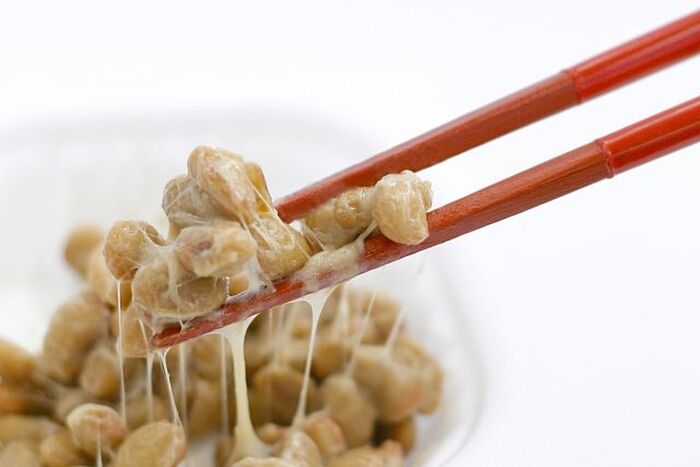 納豆の賞味期限ってどれくらい 発酵しているから気にしなくていいってホント 最適な保存方法もご紹介 暮らしニスタ 納豆の賞味期限ってどれくらい 発酵しているから気にしなくていいってホント 最適な保存方法もご紹介 暮らしニスタ
