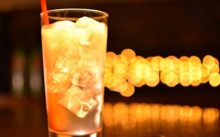 トニックウォーターとは カロリーや作り方 おすすめも紹介 暮らしニスタ トニックウォーターとは カロリーや作り方 おすすめも紹介 暮らしニスタ