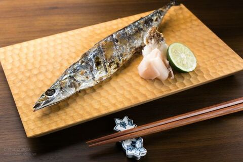 さんまの正しい食べ方やマナー 知っていますか 食べやすくてキレイな方法をチェック 暮らしニスタ さんまの正しい食べ方やマナー 知っていますか 食べやすくてキレイな方法をチェック 暮らしニスタ