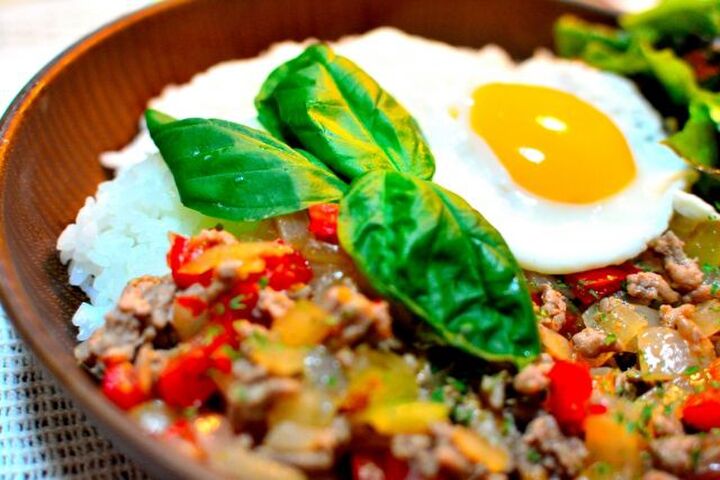 タイ料理「ガパオライス」とは?おすすめの簡単レシピをご紹介!