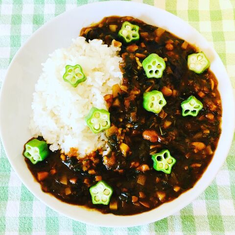 夏バテ予防に 煎り大豆のネバネバ夏野菜カレー 暮らしニスタ 夏バテ予防に 煎り大豆のネバネバ夏野菜カレー 暮らしニスタ