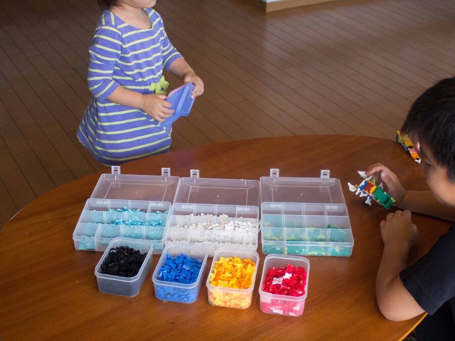 小さいレゴブロックとlaq ラキュー の収納方法 暮らしニスタ 小さいレゴブロックとlaq ラキュー の収納方法 暮らしニスタ