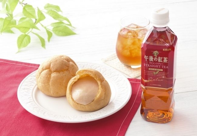 「午後の紅茶」×「ジャンボシュークリーム」信頼のコラボ商品が期間限定で発売中！