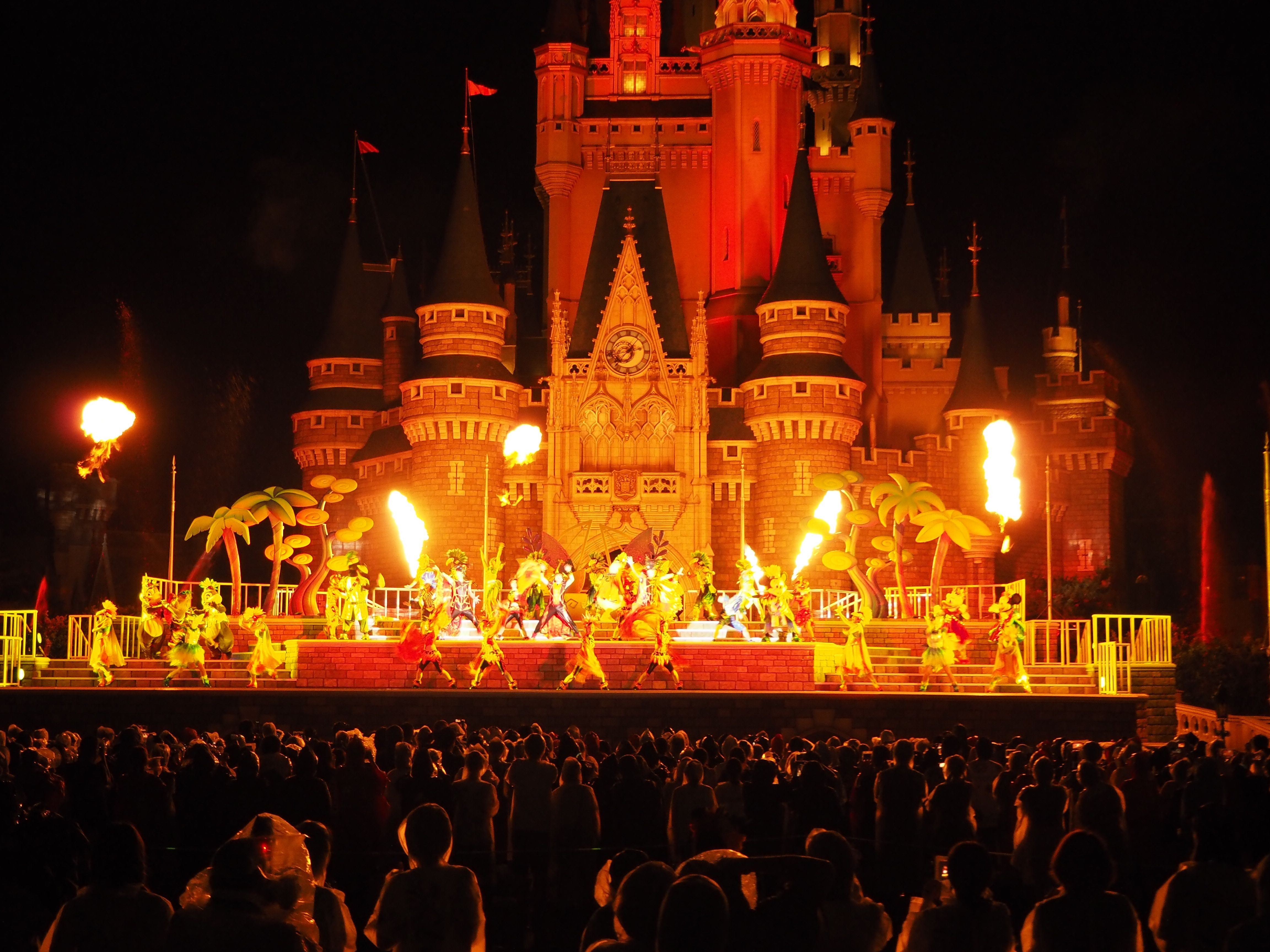 東京ディズニーランド 最新19夏イベントを編集部が体験 おすすめポイントをレポします 暮らしニスタ