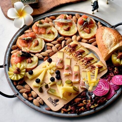 ホムパ 華やかおつまみ チーズプラトー パーティー盛り チーズ おつまみ おもてなし 暮らしニスタ ホムパ 華やかおつまみ チーズプラトー パーティー盛り チーズ おつまみ おもてなし 暮らしニスタ