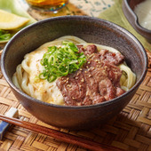 スタミナ麺レシピ「牛タンとろろうどん」