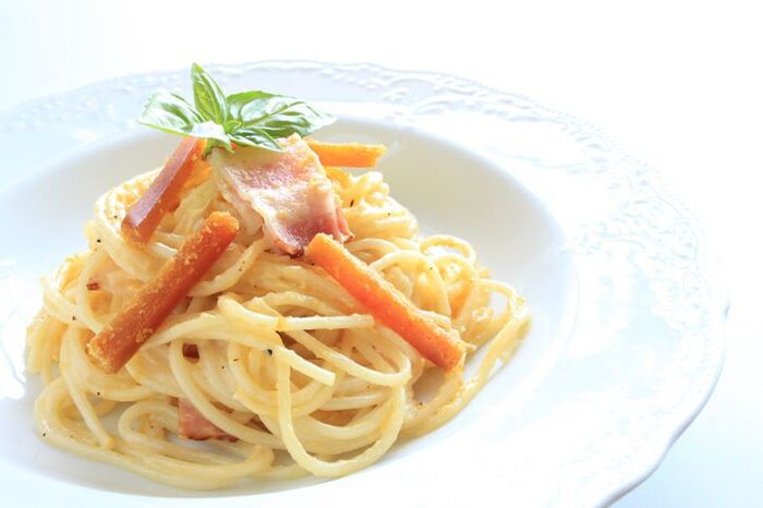 カラスミとは 高級食材のおいしい食べ方をご紹介 暮らしニスタ カラスミとは 高級食材のおいしい食べ方をご紹介 暮らしニスタ