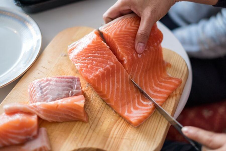 サーモン 鮭 鱒の違いは 意外に知らない豆知識 暮らしニスタ サーモン 鮭 鱒の違いは 意外に知らない豆知識 暮らしニスタ