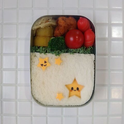 シンプル可愛いお星様のサンドイッチで七夕弁当 暮らしニスタ シンプル可愛いお星様のサンドイッチで七夕弁当 暮らしニスタ