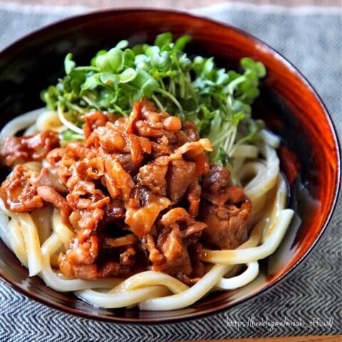 包丁要らずde超簡単 豚焼肉のっけうどん 冷凍うどん 簡単レシピ 麺 暮らしニスタ
