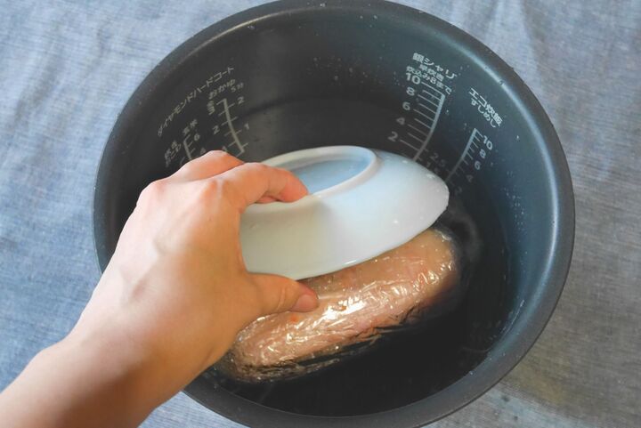 【炊飯器の神業!】しっとり鶏ハム~なめらかプリンまでおまかせ♡