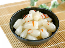 らっきょう漬けの作り方とは？アレンジレシピもご紹介