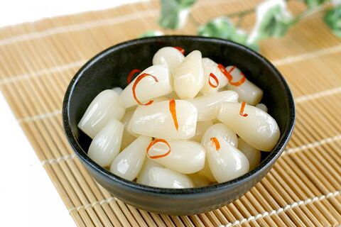 らっきょう漬けの作り方とは アレンジレシピもご紹介 暮らしニスタ