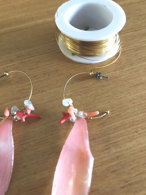 夏の思い出 お土産の貝殻をアクセサリーに 暮らしニスタ 夏の思い出 お土産の貝殻をアクセサリーに 暮らしニスタ