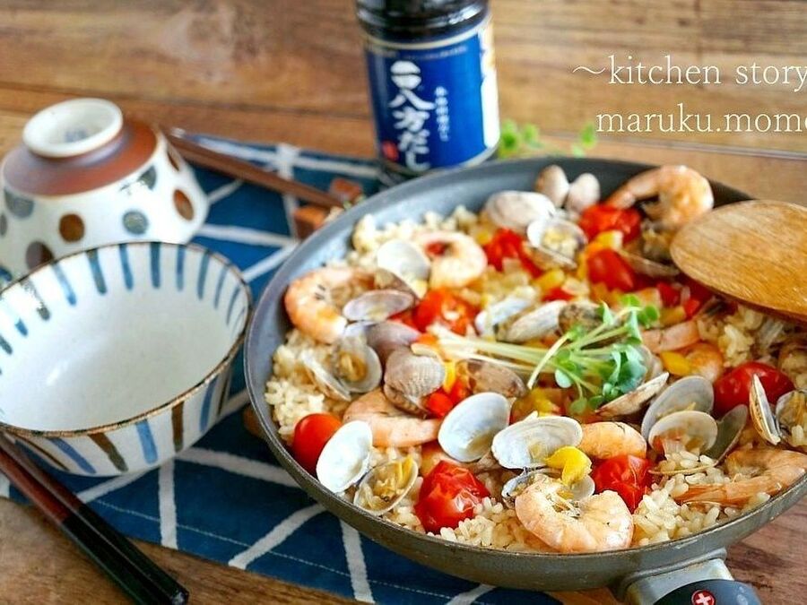 簡単 味付け1つ 出汁が香る 和風パエリア アサリの砂抜き裏ワザ付き 暮らしニスタ