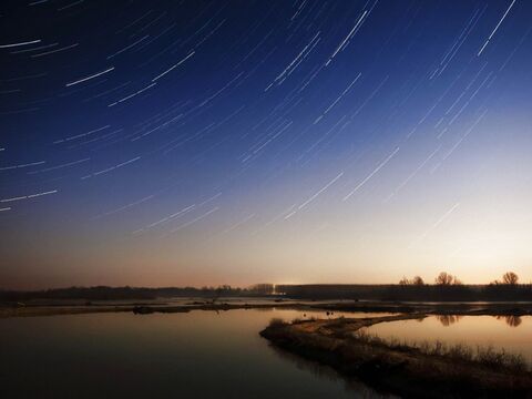 流れる星の軌跡が自分で撮れちゃう 素敵な星空撮影のコツ 撮影応用編 暮らしニスタ 流れる星の軌跡が自分で撮れちゃう 素敵な星空撮影のコツ 撮影応用編 暮らしニスタ