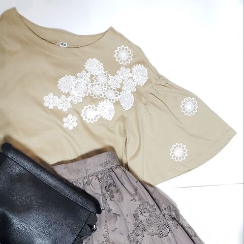 ユニクロのtシャツを100均でリメイク 暮らしニスタ