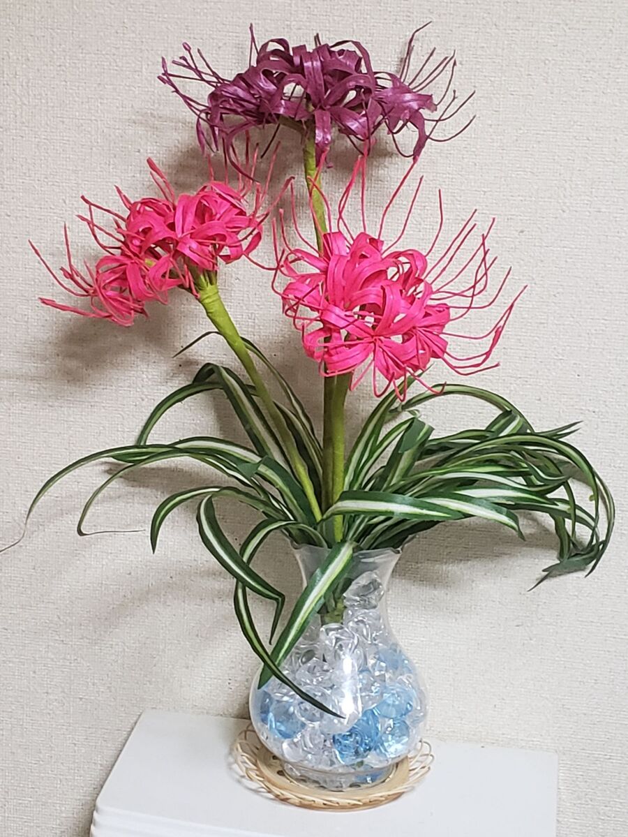 彼岸花を100均の材料を使って作ってみました 暮らしニスタ 彼岸花を100均の材料を使って作ってみました 暮らしニスタ