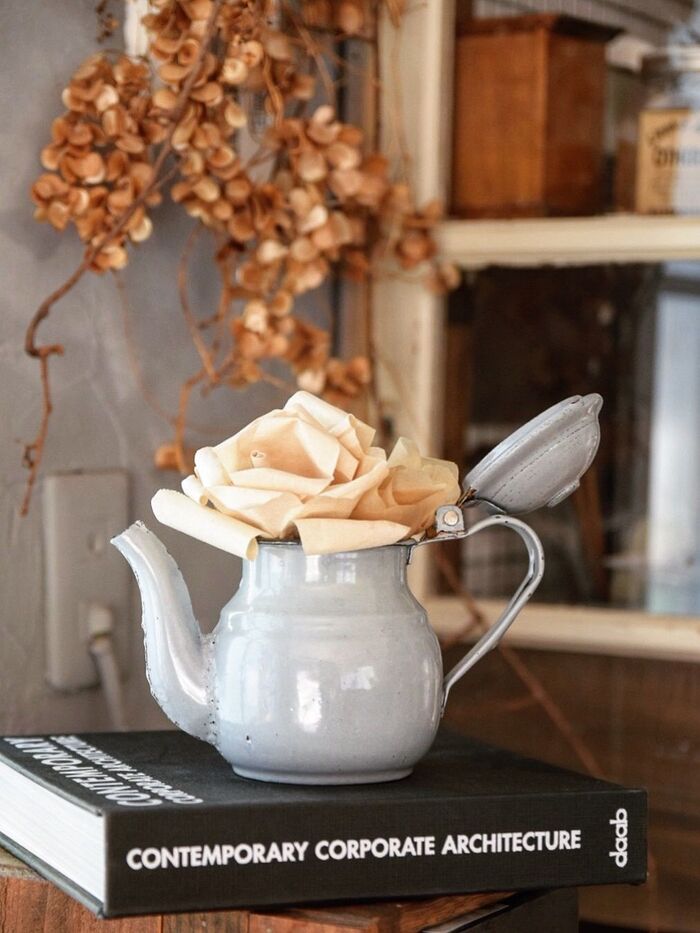乾燥が気になる季節！コーヒーフィルターでお花の加湿器を作ろう！