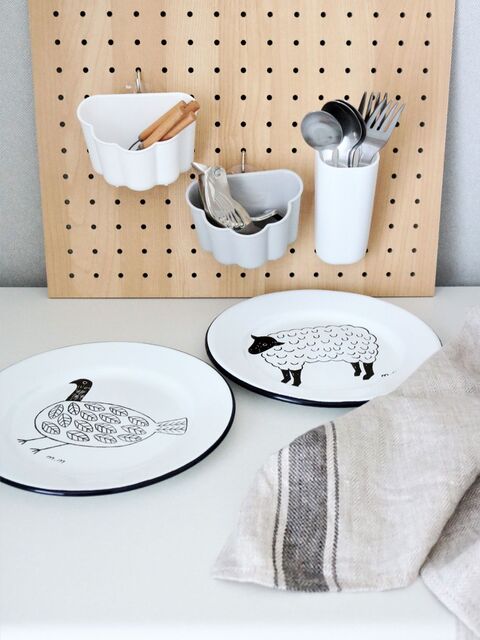 セリア ダイソーで北欧可愛い壁面収納 暮らしニスタ セリア ダイソーで北欧可愛い壁面収納 暮らしニスタ