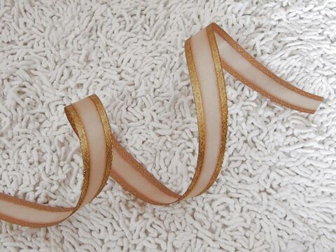 靴紐をリボンでオシャレに 暮らしニスタ 靴紐をリボンでオシャレに 暮らしニスタ