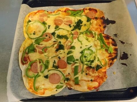 皮 オーブン の 餃子 ピザ