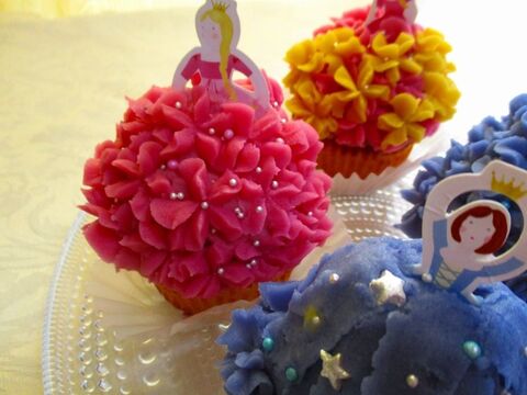 フラワーモチーフのドレス 夢見るプリンセスケーキ 暮らしニスタ