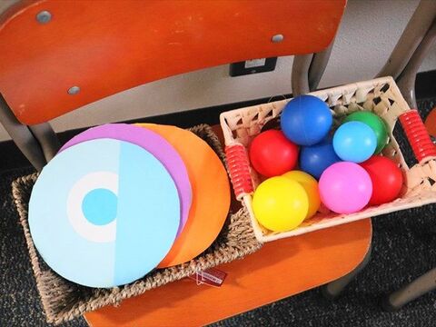 ハロウィンのゲームに モンスターフリスビー 暮らしニスタ ハロウィンのゲームに モンスターフリスビー 暮らしニスタ