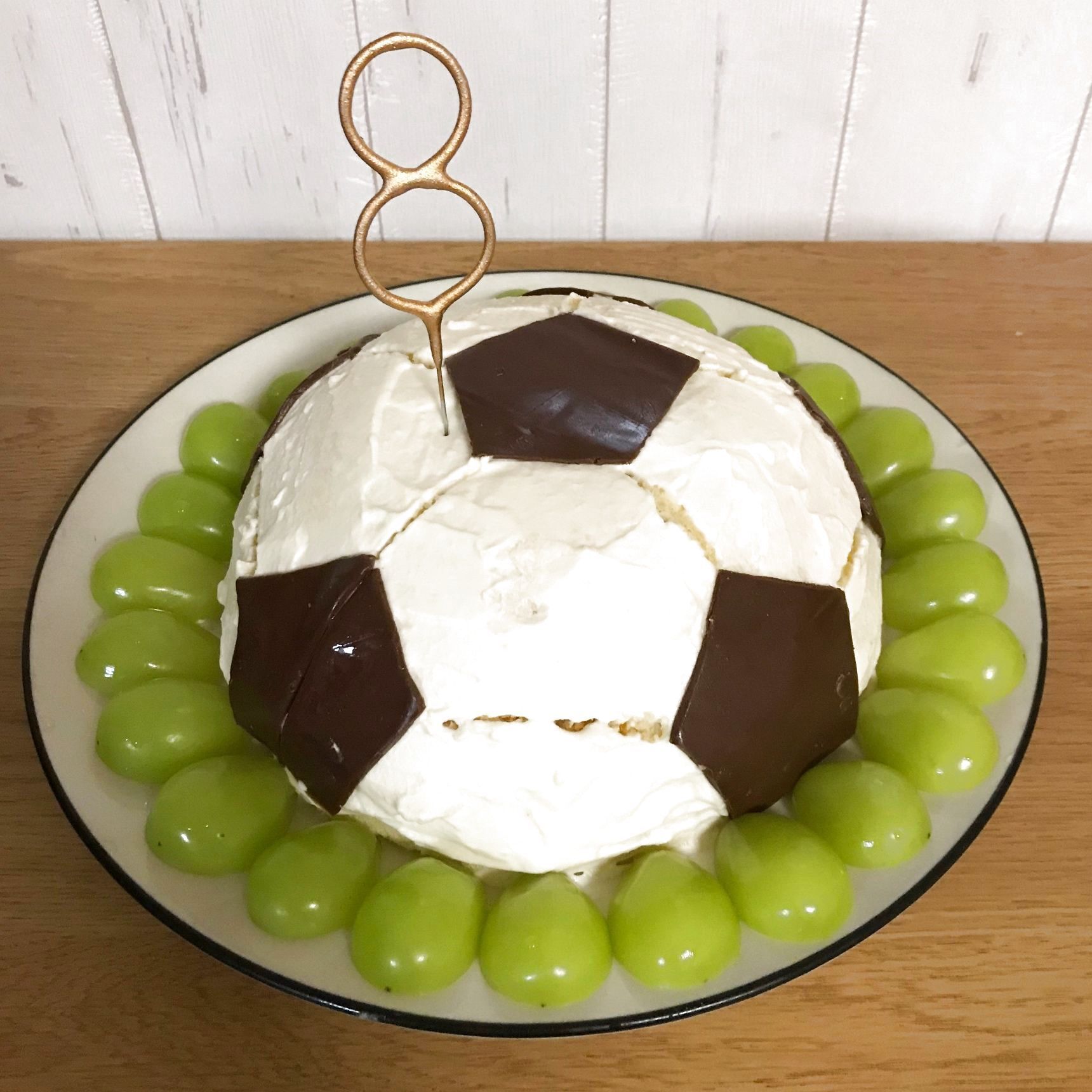 サッカー少年のお誕生日には大好きなサッカーケーキでお祝い 暮らしニスタ