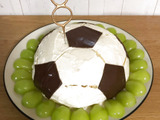 サッカー少年のお誕生日には大好きなサッカーケーキでお祝い^^