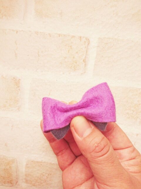 作り方 秋冬季節にぴったり 大人可愛いフェルトのリボンブローチ 暮らしニスタ 作り方 秋冬季節にぴったり 大人可愛いフェルトのリボンブローチ 暮らしニスタ