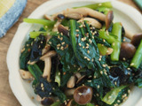 おいしすぎ。小松菜としめじの海苔ナムル【作り置き・簡単】